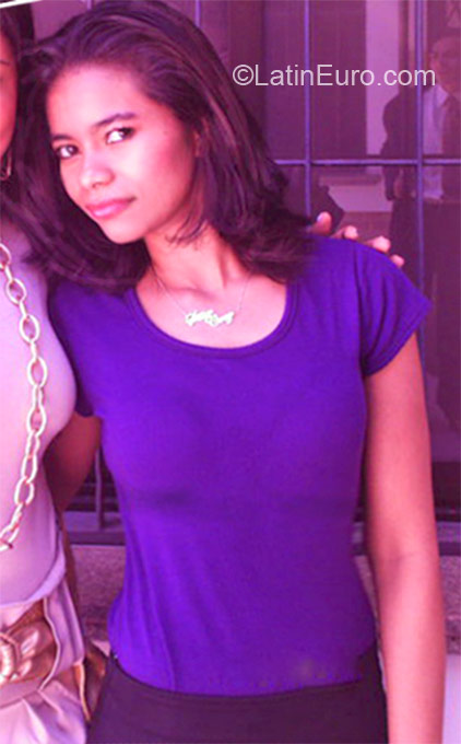 Date this exotic Brazil girl Rosiane from Fortaleza BR7052