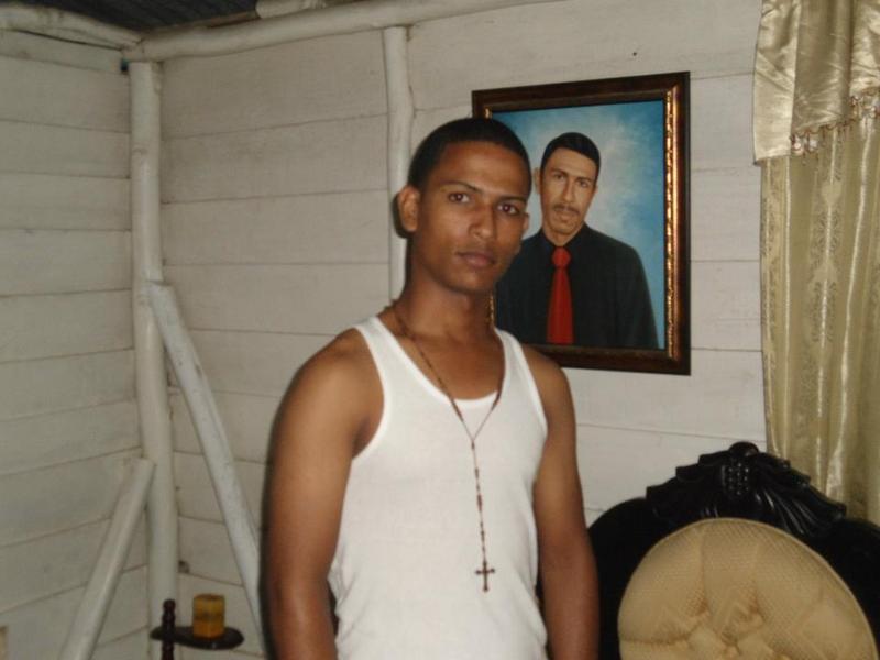 Date this fun Dominican Republic man Alexis from Santiago DO12113