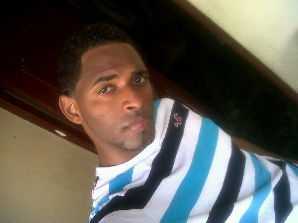 Date this attractive Dominican Republic man Edwin from Santo Domingo DO12193