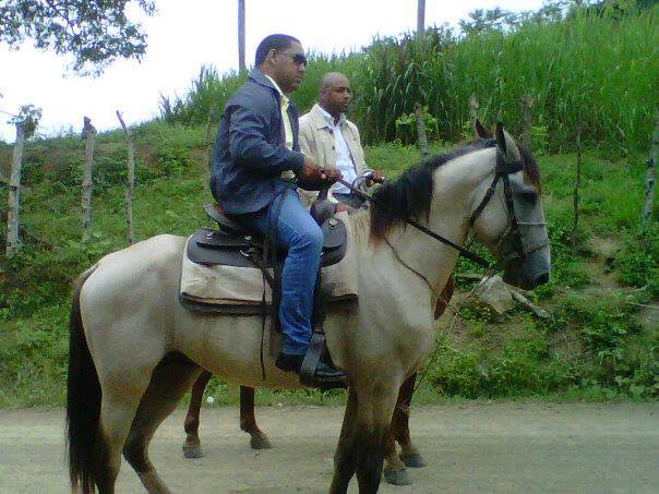 Date this nice looking Dominican Republic man Amaury jimenez from El Seibo DO12538