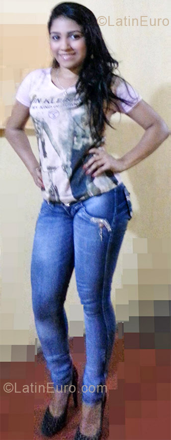 Date this pretty Brazil girl Priscilla from Timon BR7130