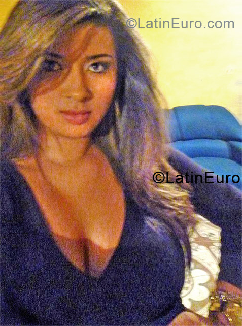 Date this hard body Brazil girl Magda from Belo Horizonte BR7133