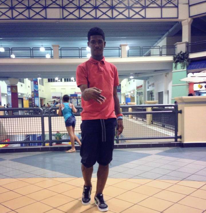 Date this foxy Dominican Republic man Carlos from Santo Domingo DO12666