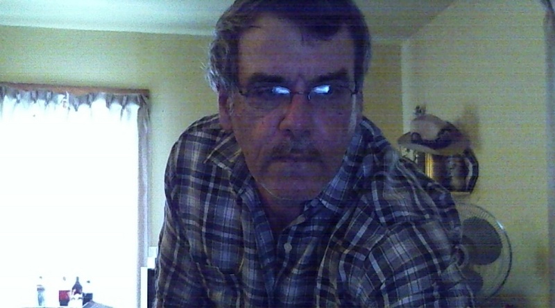 Date this delightful United States man James from Louisville US13672