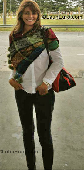 Date this hot Brazil girl Claudia from Belo Horizonte BR7176