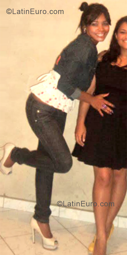 Date this cute Brazil girl Jorgiane from Sorocaba BR7177