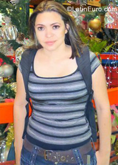 Date this young Brazil girl Melissa from Presidente Getulio BR7273