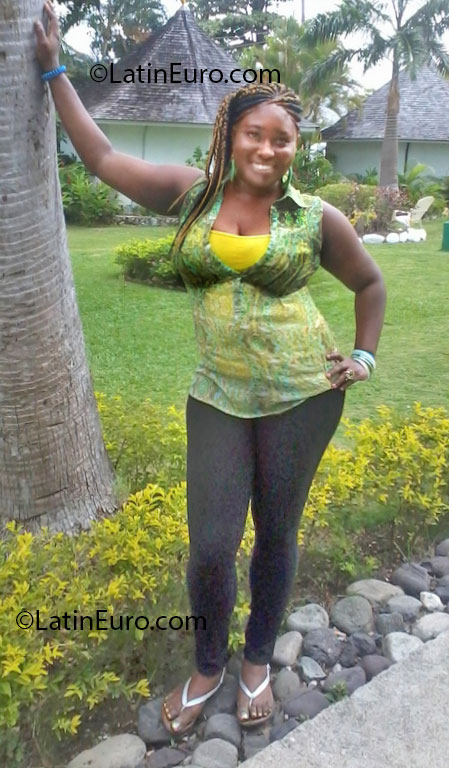 Date this delightful Jamaica girl Debbie from Kingston JM911