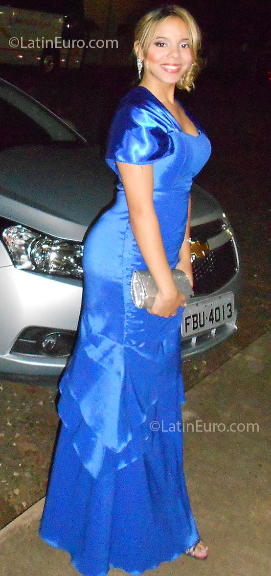 Date this passionate Brazil girl Juliana from Rio De Janeiro BR7321