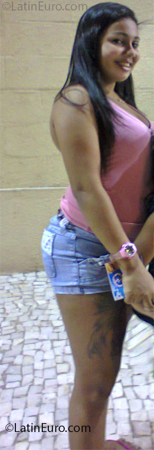 Date this funny Brazil girl Maria from Fortaleza BR7343