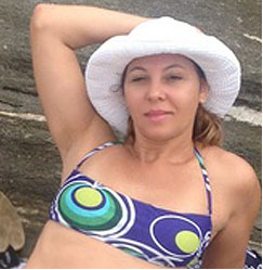 Date this cute Brazil girl Verinha from Rio De Janeiro BR7380