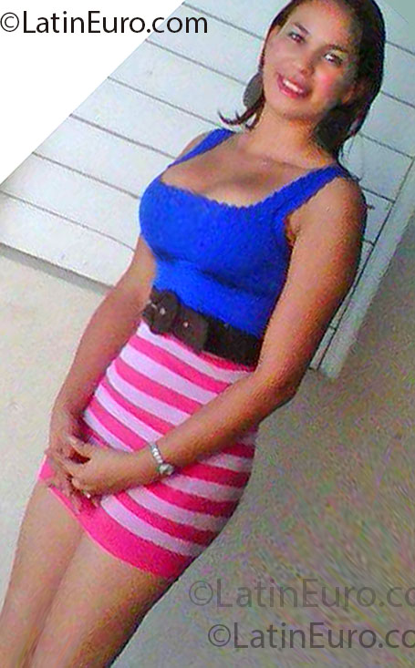 Date this funny Dominican Republic girl Mervilis from Santiago DO14001