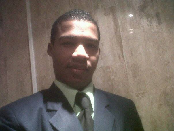 Date this hard body Dominican Republic man Alex from New York DO14036