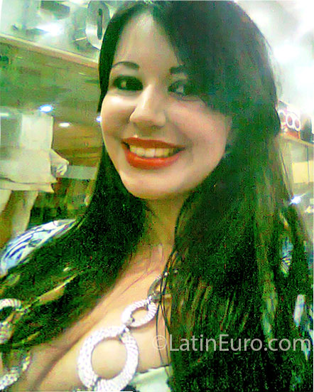 Date this lovely Brazil girl Marcela from Rio de Janeiro BR7393