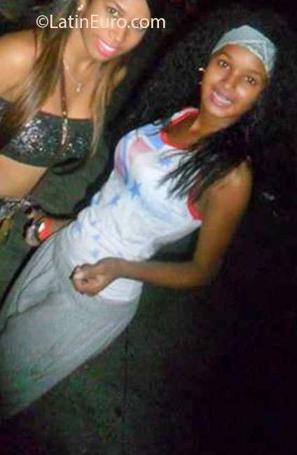 Date this stunning Dominican Republic girl Merice from Santo Domingo DO21874