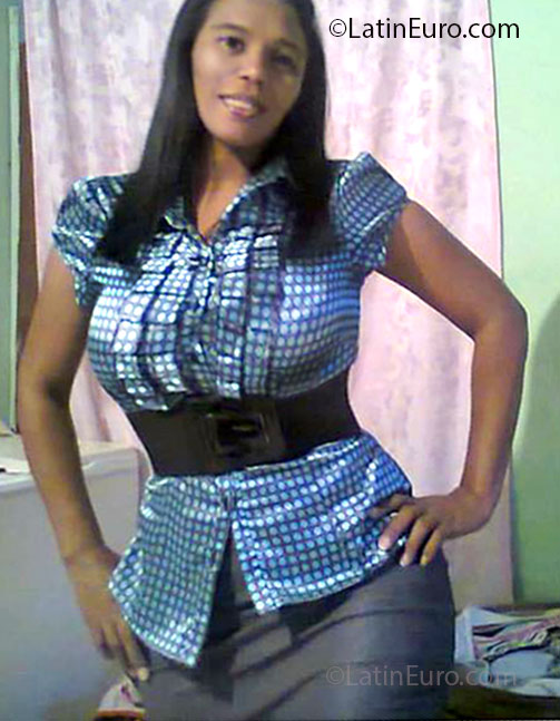 Date this gorgeous Dominican Republic girl Sujey from San Pedro DO14256