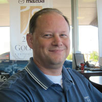 Date this athletic United States man Ojosazulesusa from Los Angeles US13941