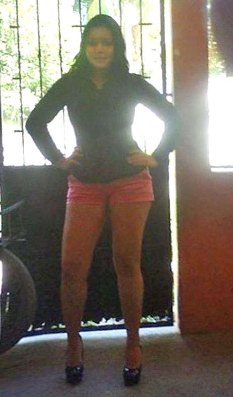 Date this pretty Honduras girl Esmeralda Villa from San Pedro Sula HN801