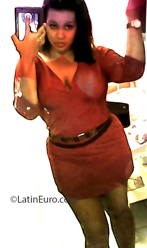 Date this young Brazil girl Daniela from Cuiaba BR7499