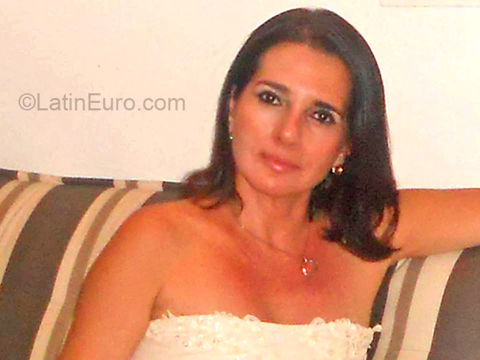 Date this passionate Brazil girl Virginia from Rio De Janeiro BR7588