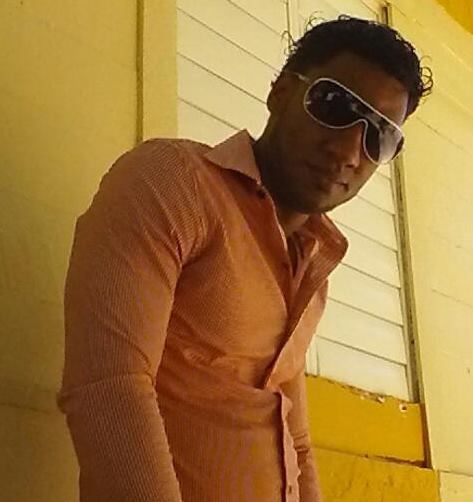 Date this charming Dominican Republic man Elmorenito1420 from Santiago DO15009