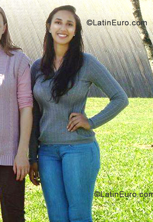 Date this beautiful Brazil girl Marcia from Chapeco BR7700