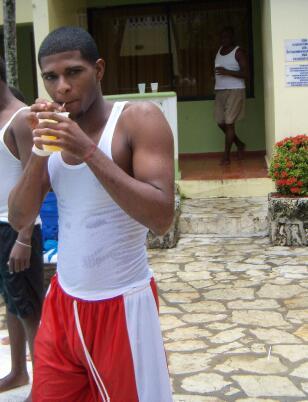 Date this georgeous Dominican Republic man Felix antonio from Santo Domingo DO15475