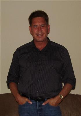 Date this beautiful United States man Ben from Concord US14194