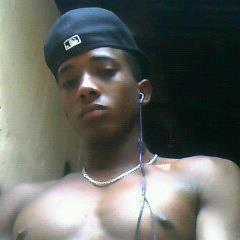 Date this georgeous Dominican Republic man Luiggi urbaez from San Cristobal DO15659