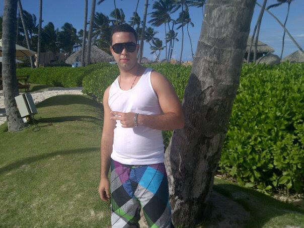 Date this hard body Dominican Republic man Reymond Figuero from San Juan De La Maguana DO15687