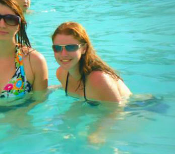 Date this hot Brazil girl Josiani from Kalore BR7821