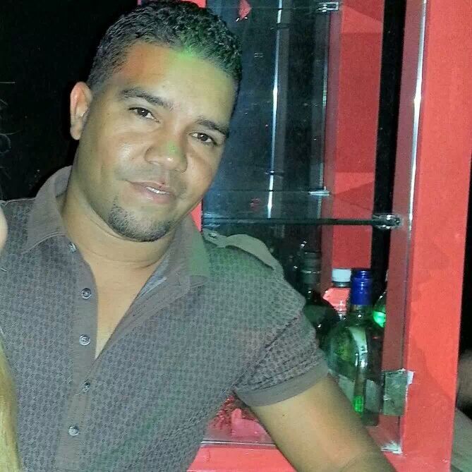 Date this passionate Dominican Republic man Junior felix from Santiago De Los Caballeros DO15938