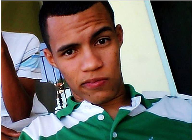 Date this lovely Dominican Republic man Diogenes Samuel from Monte Plata DO16007