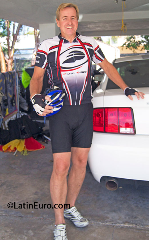 Date this good-looking United States man Scott from Key Largo US14335