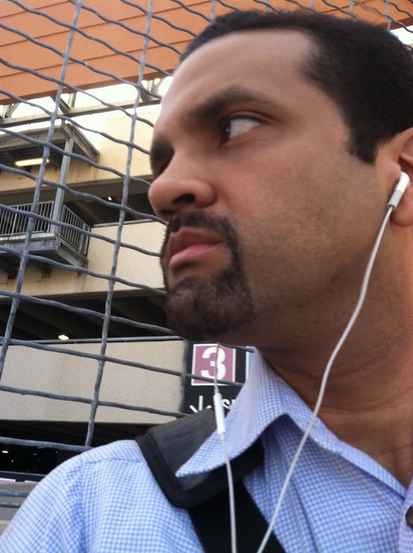 Date this voluptuous United States man CarlosGG from New York US14349