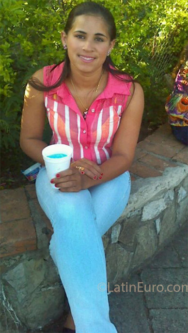 Date this georgeous Dominican Republic girl Dolki from La Vega DO17081