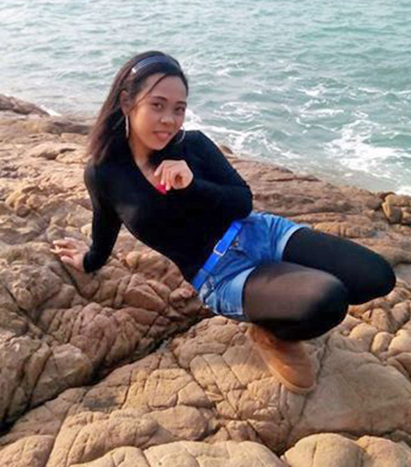 Date this sultry Hong Kong girl Pearli from Hong Kong HK9