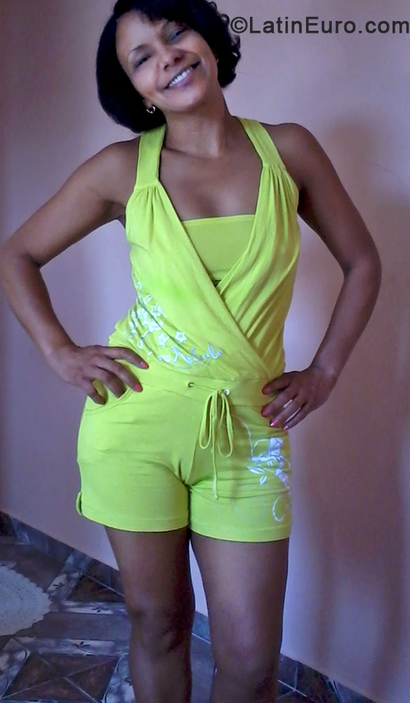 Date this cute Brazil girl Ieda from Sao Paulo BR8157