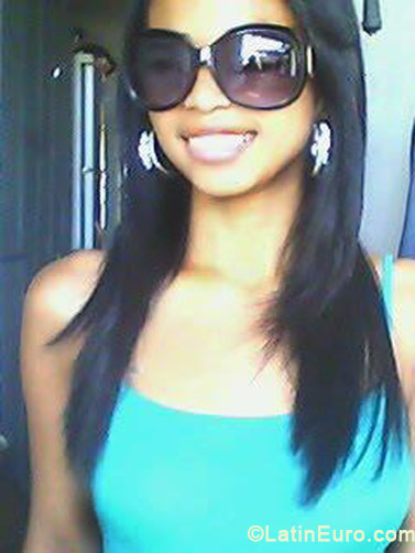 Date this attractive Brazil girl Maria from Maceio BR8188