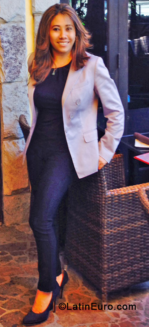 Date this hot United States girl Pastora from Los Angeles US14598