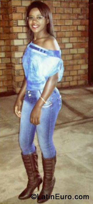 Date this attractive Brazil girl Dayane from Itaituba BR8207