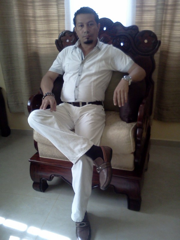 Date this hard body Dominican Republic man William polanco from Santiago De Los Caballeros DO17633