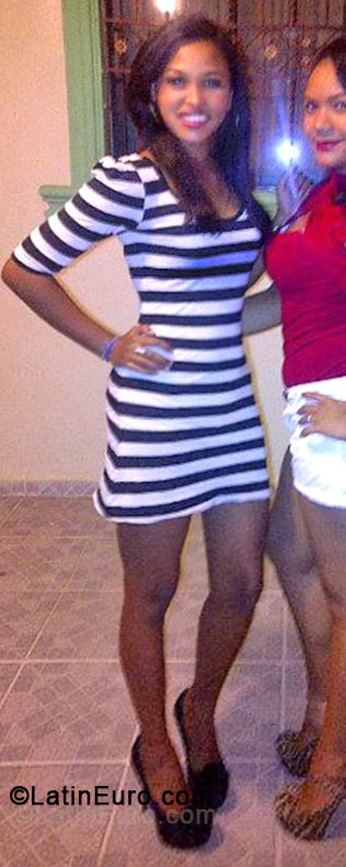 Date this georgeous Dominican Republic girl Jasmine from San Francisco De Macoris DO17675