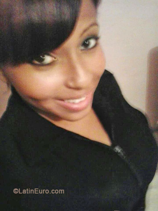 Date this lovely Brazil girl Tatiane from Sao Paulo BR8252