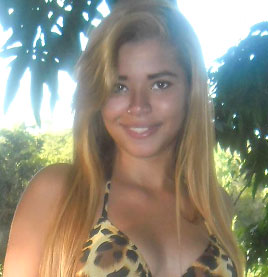 Date this hot Brazil girl Debora from Belo Horizonte BR8255