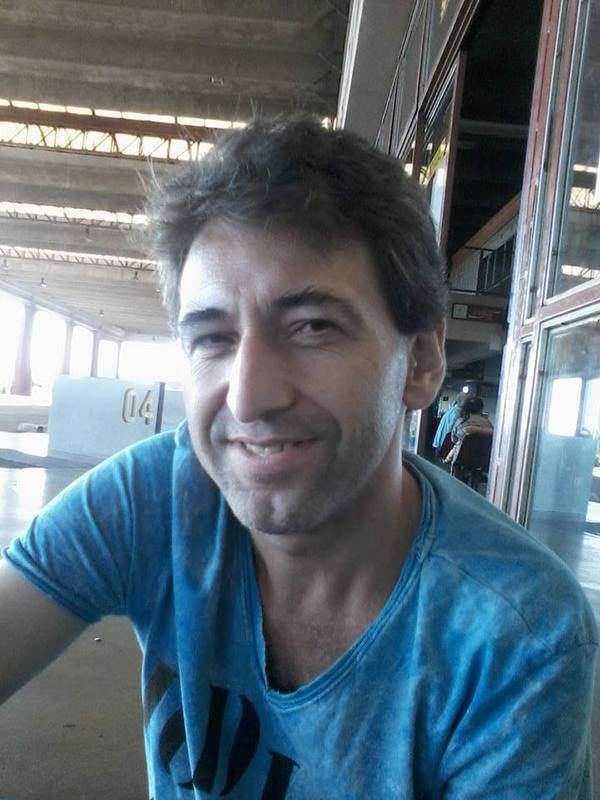 Date this hard body Brazil man Jose from Apucarana BR8259