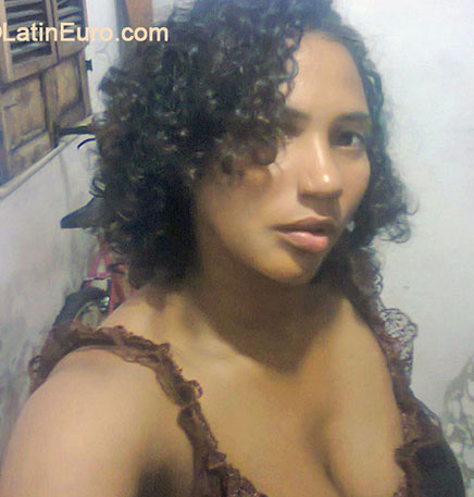 Date this exotic Brazil girl Taciene from Sao Luis BR8856