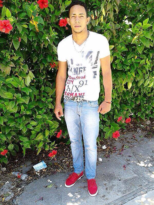 Date this funny Dominican Republic man Andy from Santiago De Los Caballeros DO17808