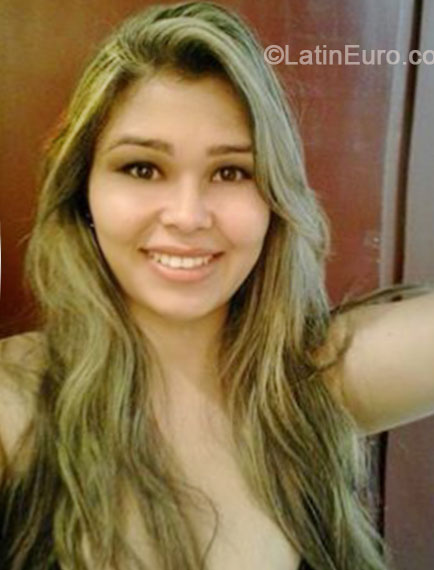 Date this sultry Brazil girl Audi from Brasilia BR8280