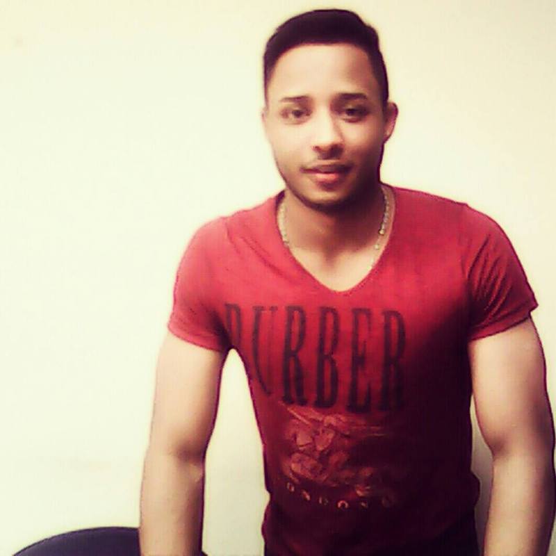 Date this happy Dominican Republic man Wayner from Santiago DO17856